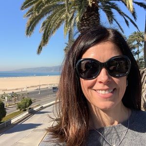 Meet your Posher, Dawn